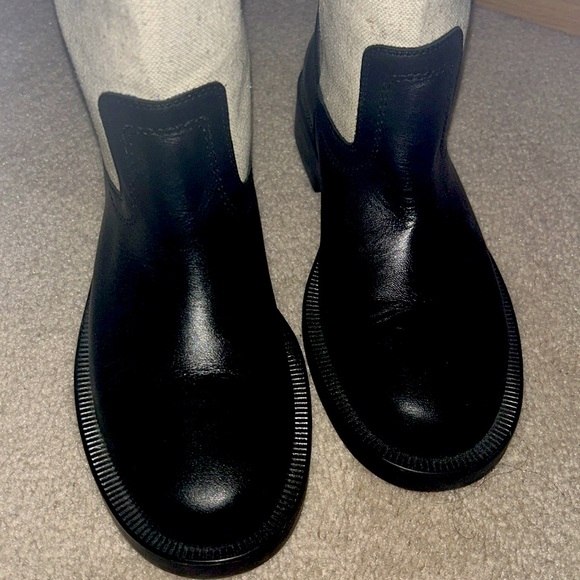 Black mid calf riding boot - Picture 4 of 5